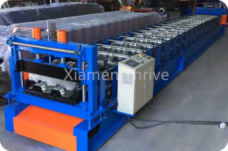 steel floor deck machine