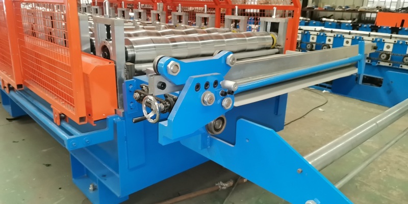 roof sheet roll forming machine